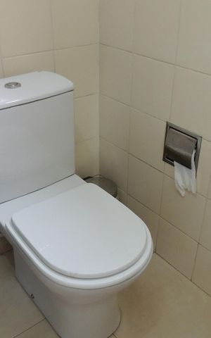 Casa de condomínio à venda com 900m², 5 quartos e 2 vagasBanheiro 1