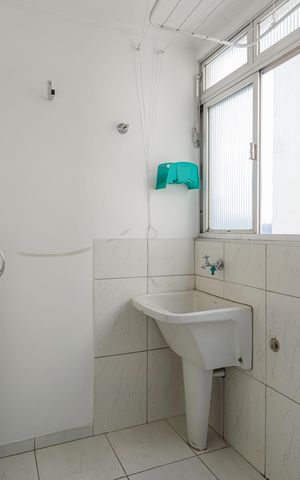 Apartamento à venda com 91m², 2 quartos e 1 vaga Apartamento à venda com 91m², 2 quartos e 1 vagaÁrea de Serviço