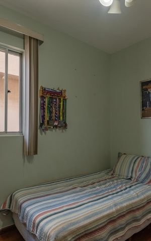 Apartamento à venda com 200m², 4 quartos e 2 vagas Apartamento à venda com 200m², 4 quartos e 2 vagasQuarto 1
