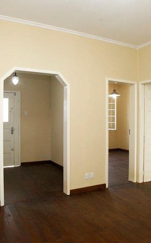 Casa para alugar com 117m², 2 quartos e 4 vagasSala