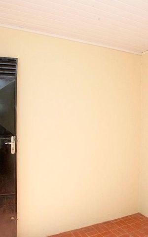 Casa para alugar com 117m², 2 quartos e 4 vagasEdícula