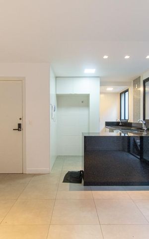 Apartamento à venda com 96m², 1 quarto e 2 vagas Apartamento à venda com 96m², 1 quarto e 2 vagasSala