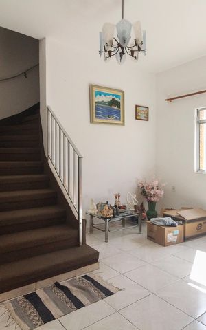 Casa à venda com 130m², 2 quartos e sem vaga Casa à venda com 130m², 2 quartos e sem vagaCasa 01 - Sala