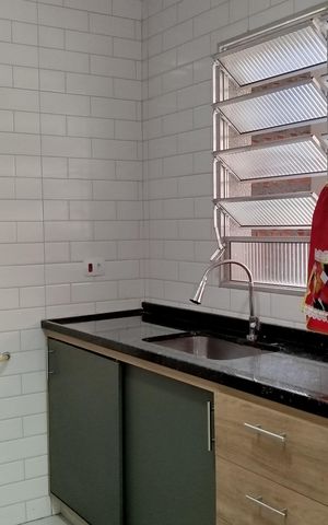 Casa à venda com 294m², 4 quartos e 4 vagasCasa 1: Cozinha
