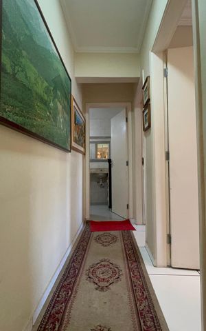 Apartamento à venda com 95m², 2 quartos e sem vaga Apartamento à venda com 95m², 2 quartos e sem vagaCorredor