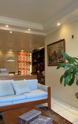 Apartamento à venda com 95m², 2 quartos e sem vaga Apartamento à venda com 95m², 2 quartos e sem vagaSala