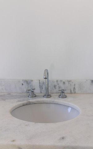 Apartamento à venda com 43m², 1 quarto e 1 vaga Apartamento à venda com 43m², 1 quarto e 1 vagaBanheiro da Suíte