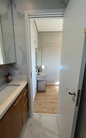 Apartamento à venda com 64m², 2 quartos e 1 vaga Apartamento à venda com 64m², 2 quartos e 1 vagaBanheiro