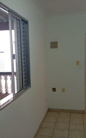 Casa para alugar com 1200m², 3 quartos e 4 vagas Casa para alugar com 1200m², 3 quartos e 4 vagasQuarto 3