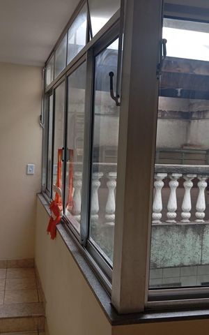 Casa para alugar com 1200m², 3 quartos e 4 vagas Casa para alugar com 1200m², 3 quartos e 4 vagasCorredor Quartos