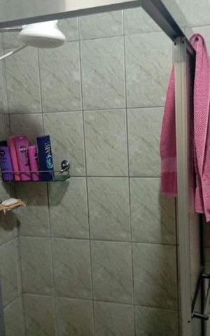 Casa para alugar com 1200m², 3 quartos e 4 vagas Casa para alugar com 1200m², 3 quartos e 4 vagasBanheiro do Quarto 1