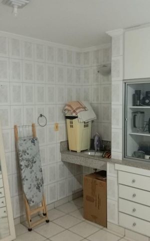 Casa para alugar com 1200m², 3 quartos e 4 vagas Casa para alugar com 1200m², 3 quartos e 4 vagasCopa