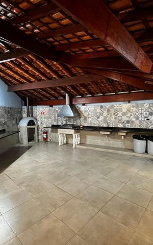 Apartamento à venda com 178m², 3 quartos e 3 vagasÁrea comum - Churrasqueira