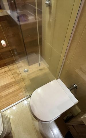 Apartamento à venda com 178m², 3 quartos e 3 vagasBanheiro Social