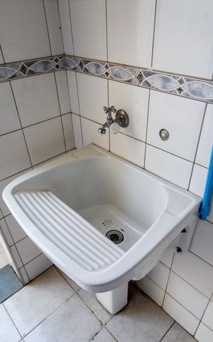 Casa para alugar com 98m², 2 quartos e 2 vagas Casa para alugar com 98m², 2 quartos e 2 vagasÁrea de Serviço