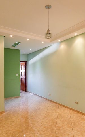 Casa para alugar com 98m², 2 quartos e 2 vagas Casa para alugar com 98m², 2 quartos e 2 vagasSala