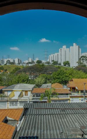 Casa para alugar com 98m², 2 quartos e 2 vagas Casa para alugar com 98m², 2 quartos e 2 vagasVista Varanda Quarto 2