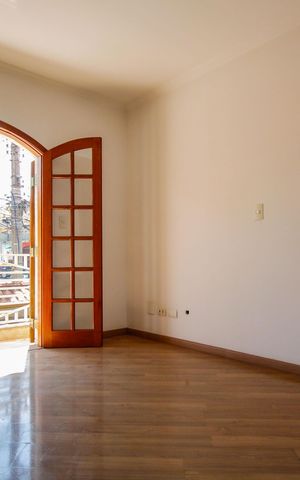 Casa para alugar com 98m², 2 quartos e 2 vagas Casa para alugar com 98m², 2 quartos e 2 vagasQuarto 2