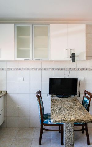 Casa para alugar com 98m², 2 quartos e 2 vagas Casa para alugar com 98m², 2 quartos e 2 vagasCozinha