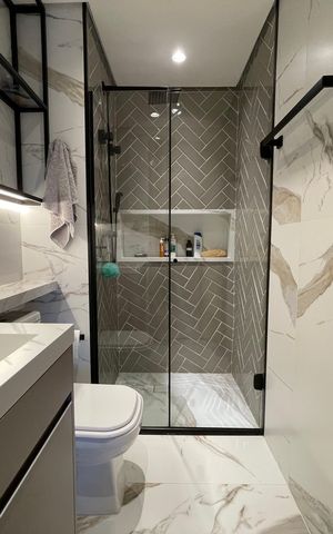 Apartamento à venda com 72m², 2 quartos e 1 vaga Apartamento à venda com 72m², 2 quartos e 1 vagaBanheiro Social