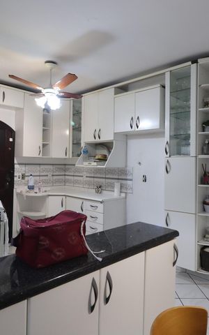 Casa à venda com 400m², 6 quartos e 3 vagasCozinha