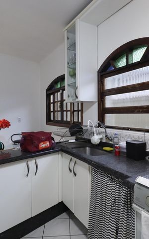 Casa à venda com 400m², 6 quartos e 3 vagasCozinha