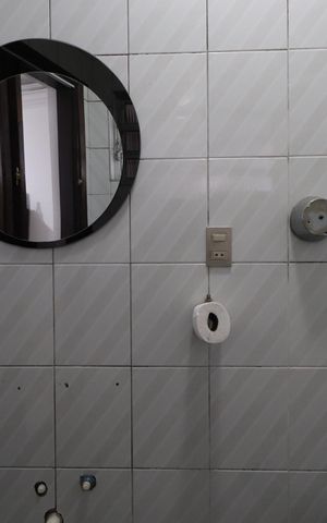 Casa à venda com 400m², 6 quartos e 3 vagasBanheiro da Suíte 2