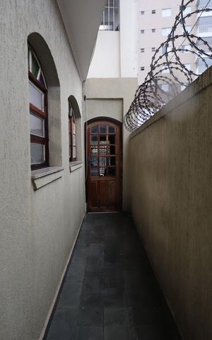 Casa à venda com 400m², 6 quartos e 3 vagasCorredor