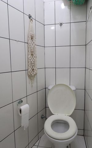 Casa à venda com 400m², 6 quartos e 3 vagasBanheiro de serviço