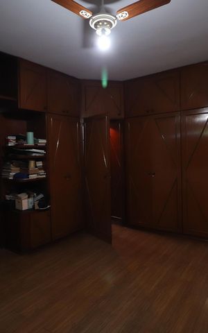 Casa à venda com 400m², 6 quartos e 3 vagasSuíte