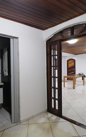 Casa à venda com 400m², 6 quartos e 3 vagasSuíte 4