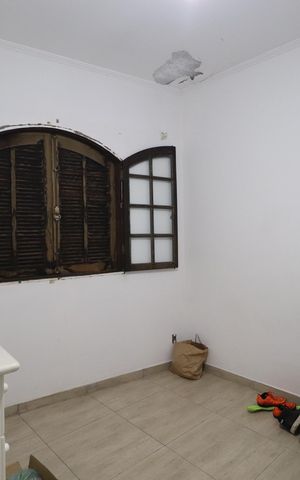 Casa à venda com 400m², 6 quartos e 3 vagasQuarto 4