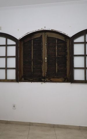 Casa à venda com 400m², 6 quartos e 3 vagasQuarto 4