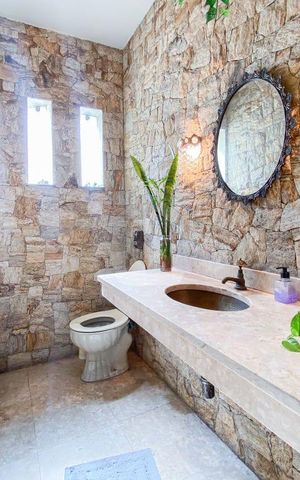 Casa à venda com 428m², 4 quartos e 5 vagas Casa à venda com 428m², 4 quartos e 5 vagasLavabo