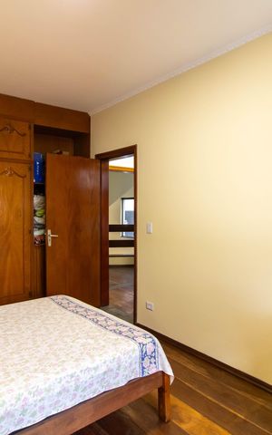 Casa para alugar com 100m², 4 quartos e 3 vagas Casa para alugar com 100m², 4 quartos e 3 vagasQuarto 1