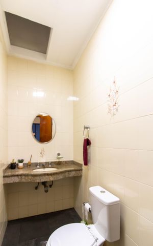 Casa para alugar com 100m², 4 quartos e 3 vagas Casa para alugar com 100m², 4 quartos e 3 vagasLavabo