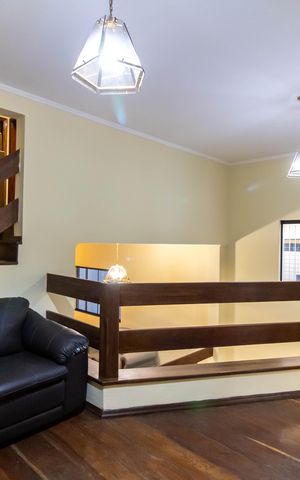 Casa para alugar com 100m², 4 quartos e 3 vagas Casa para alugar com 100m², 4 quartos e 3 vagasSala 2