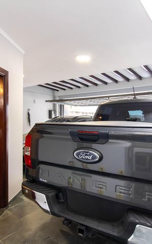 Casa para alugar com 100m², 4 quartos e 3 vagas Casa para alugar com 100m², 4 quartos e 3 vagasGaragem