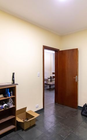 Casa para alugar com 100m², 4 quartos e 3 vagas Casa para alugar com 100m², 4 quartos e 3 vagasEscritorio