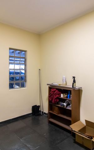Casa para alugar com 100m², 4 quartos e 3 vagas Casa para alugar com 100m², 4 quartos e 3 vagasEscritorio