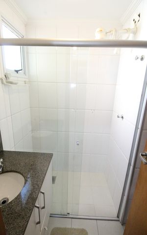 Apartamento para alugar com 65m², 2 quartos e 1 vagaBanheiro