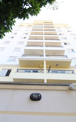 Apartamento para alugar com 65m², 2 quartos e 1 vagaFachada do Prédio