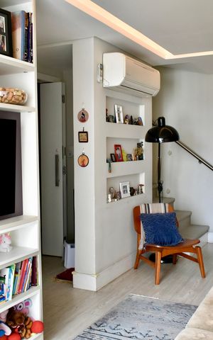 Apartamento à venda com 109m², 2 quartos e 2 vagas Apartamento à venda com 109m², 2 quartos e 2 vagasSala