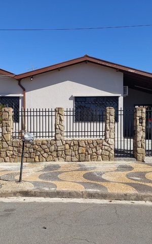 Casa à venda com 216m², 3 quartos e 3 vagas Casa à venda com 216m², 3 quartos e 3 vagasFoto 39