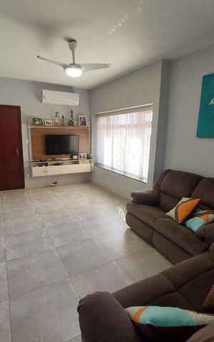 Casa à venda com 216m², 3 quartos e 3 vagas Casa à venda com 216m², 3 quartos e 3 vagasFoto 04