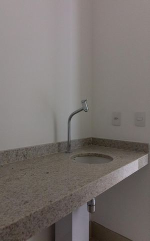 Apartamento à venda com 157m², 4 quartos e 2 vagas Apartamento à venda com 157m², 4 quartos e 2 vagasLavabo