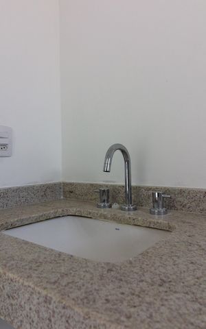 Apartamento à venda com 157m², 4 quartos e 2 vagas Apartamento à venda com 157m², 4 quartos e 2 vagasBanheiro da Suíte 2