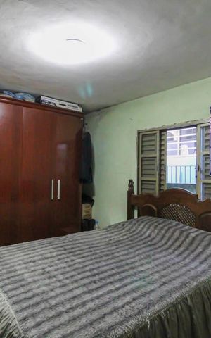 Casa à venda com 125m², 6 quartos e 4 vagas Casa à venda com 125m², 6 quartos e 4 vagasQuarto 3