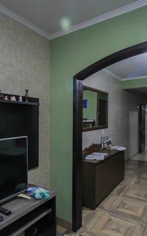 Casa à venda com 125m², 6 quartos e 4 vagas Casa à venda com 125m², 6 quartos e 4 vagasSala 1
