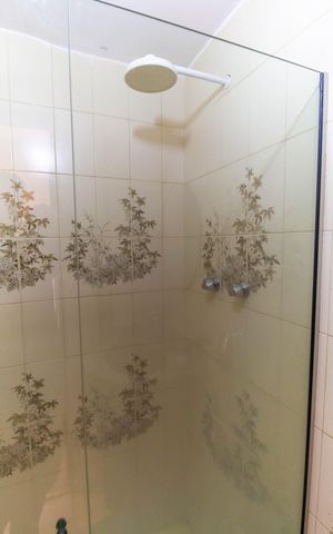 Apartamento à venda com 304m², 4 quartos e 2 vagas Apartamento à venda com 304m², 4 quartos e 2 vagasBanheiro Social 2